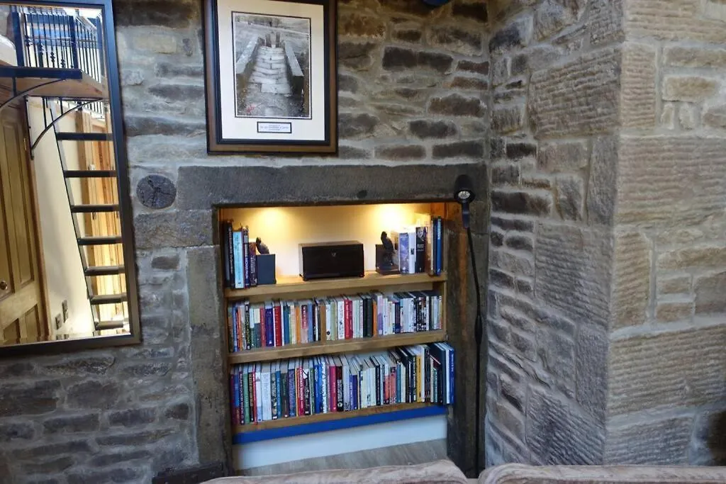 בית נופש Shed End, In 18Th Century Lothersdale Mill Bd20 8En בריטניה